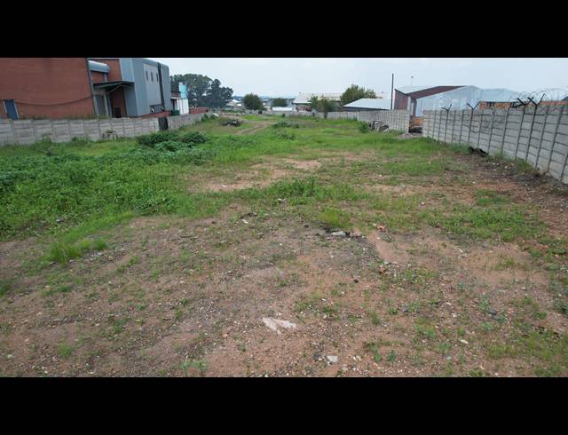 5,200M² FACTORY TO LET IN ALBERTON NORTH